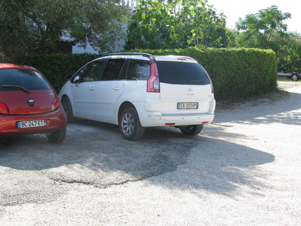 Rooms Hodanic Krk Town Exterior foto