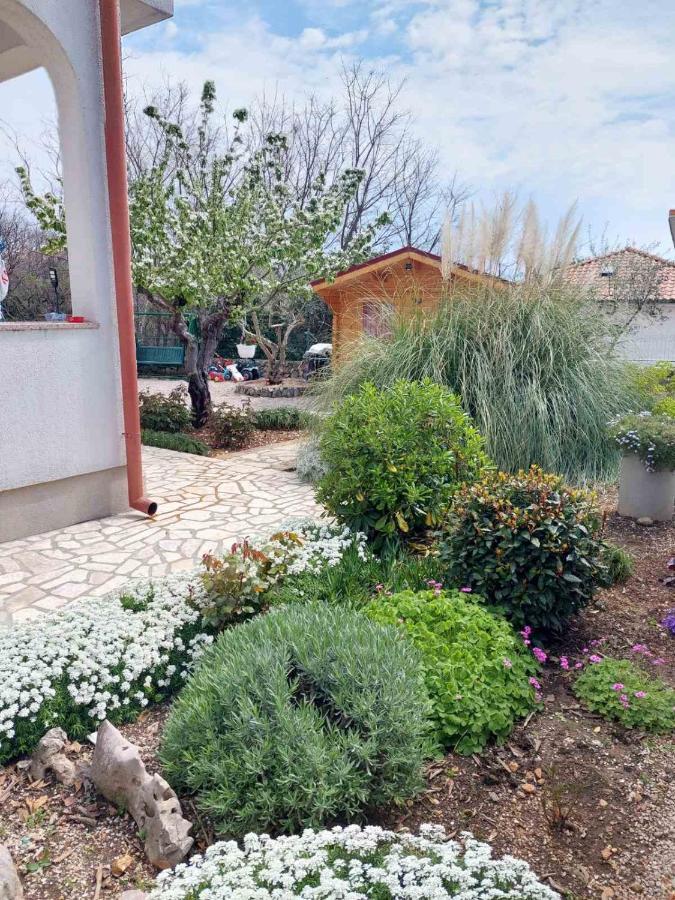 Rooms Hodanic Krk Town Exterior foto