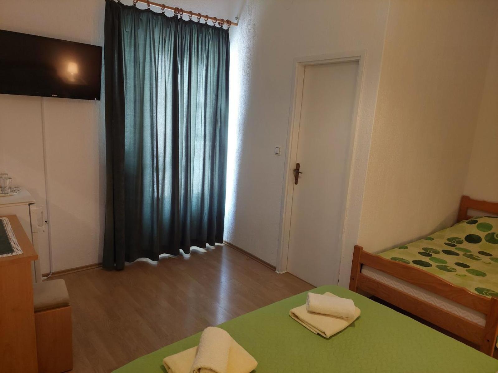 Rooms Hodanic Krk Town Quarto foto
